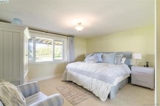 Photo 32: 4060 Lockehaven Dr in VICTORIA: SE Ten Mile Point House for sale (Saanich East)  : MLS®# 826989