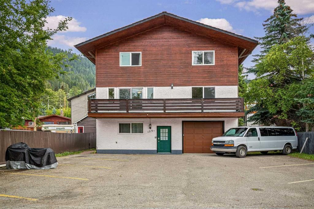 Main Photo: 133B Grizzly Street: Banff Detached for sale : MLS®# A2076153