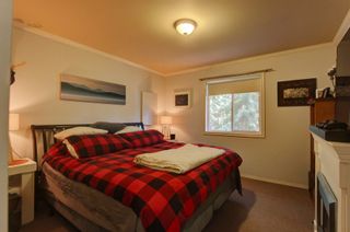 Photo 12: 2393 Vickers Trail: Anglemont House for sale (North Shuswap)  : MLS®# 10239335