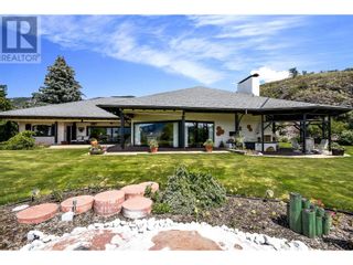 Photo 1: 450 MATHESON Road in Okanagan Falls: House for sale : MLS®# 10302006