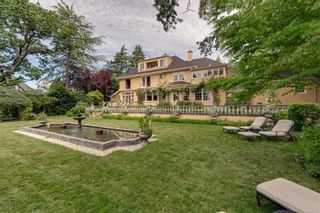 Photo 69: 1524 Shasta Pl in Victoria: Vi Rockland House for sale : MLS®# 882939