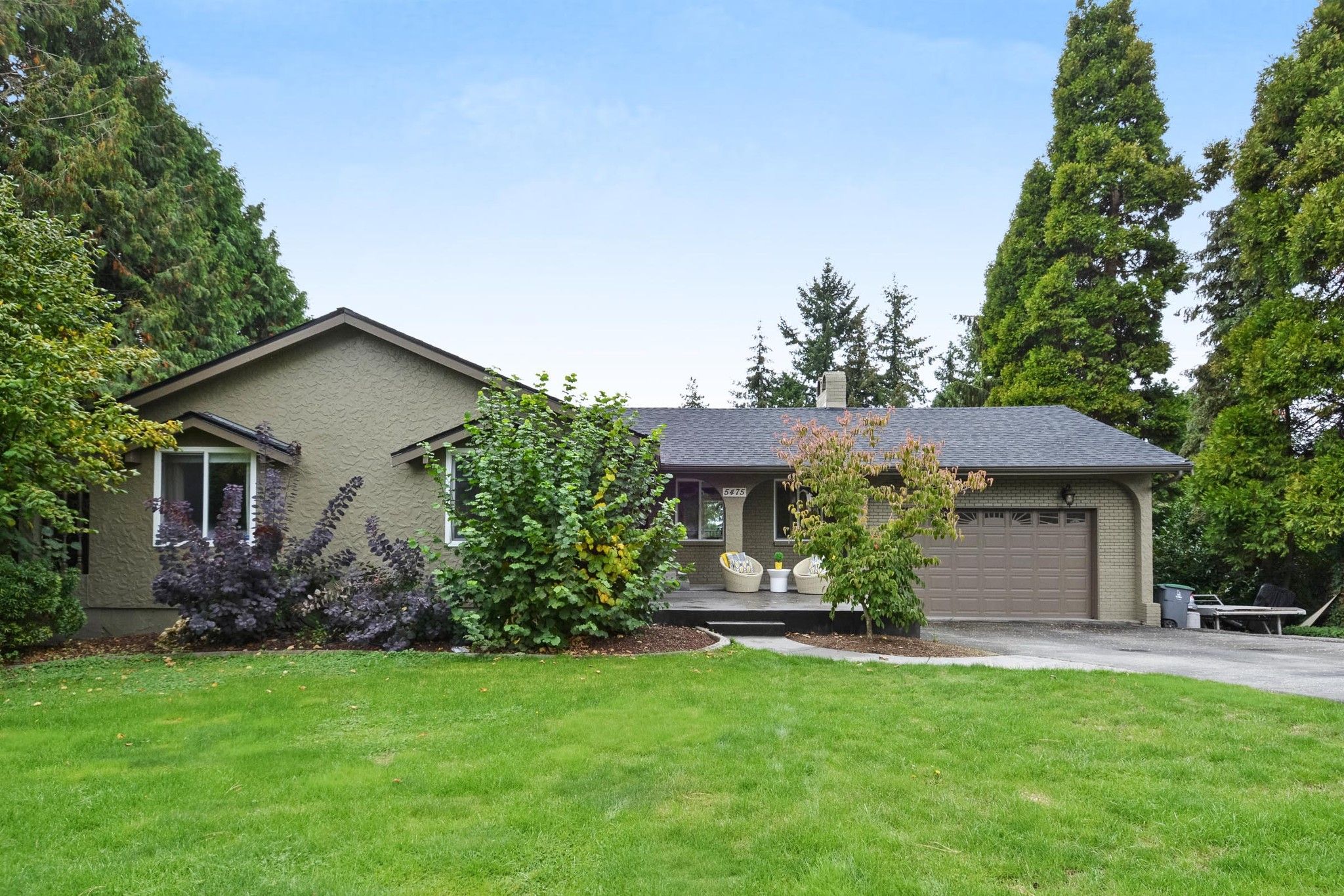 Main Photo: 5475 BAKERVIEW Drive in Surrey: Sullivan Station House for sale : MLS®# R2313482