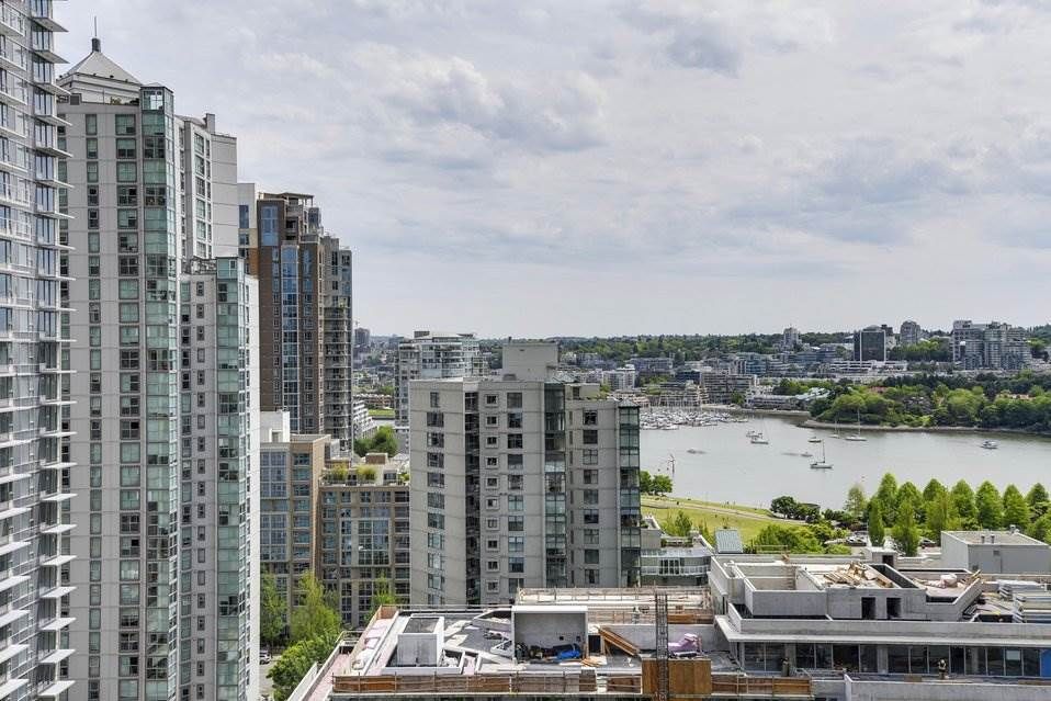Main Photo: 1905 1372 SEYMOUR STREET in Vancouver: Downtown VW Condo for sale (Vancouver West)  : MLS®# R2175805
