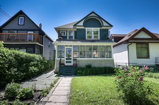 Photo 1: 560 Warsaw Avenue in Winnipeg: Residential for sale (1B)  : MLS®# 202214364