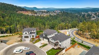Photo 6: 3452 Caldera Crt in Langford: La Bear Mountain House for sale : MLS®# 942879