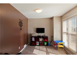 Photo 3: 102 AUTUMN Green SE in Calgary: Auburn Bay House for sale : MLS®# C4082157