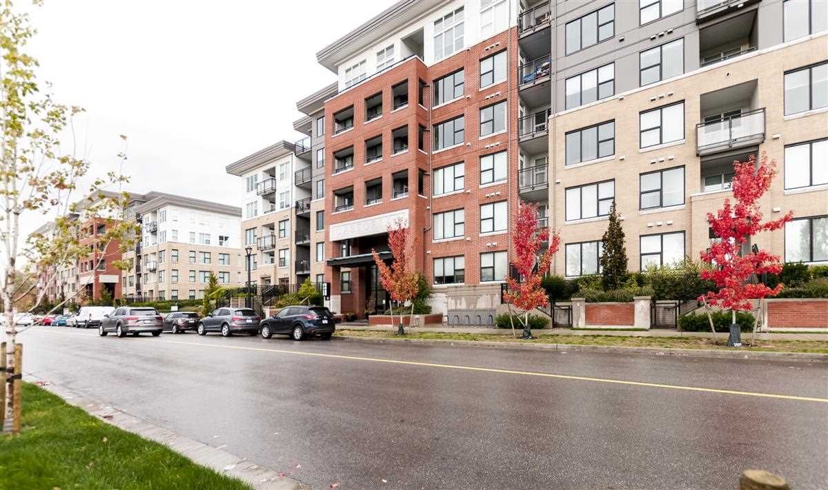Main Photo: 309 9399 ALEXANDRA Road in Richmond: West Cambie Condo for sale : MLS®# R2216365