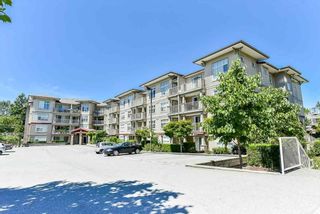 Photo 2: 320 2515 PARK Drive in Abbotsford: Abbotsford East Condo for sale in "Viva on the Park" : MLS®# R2777169