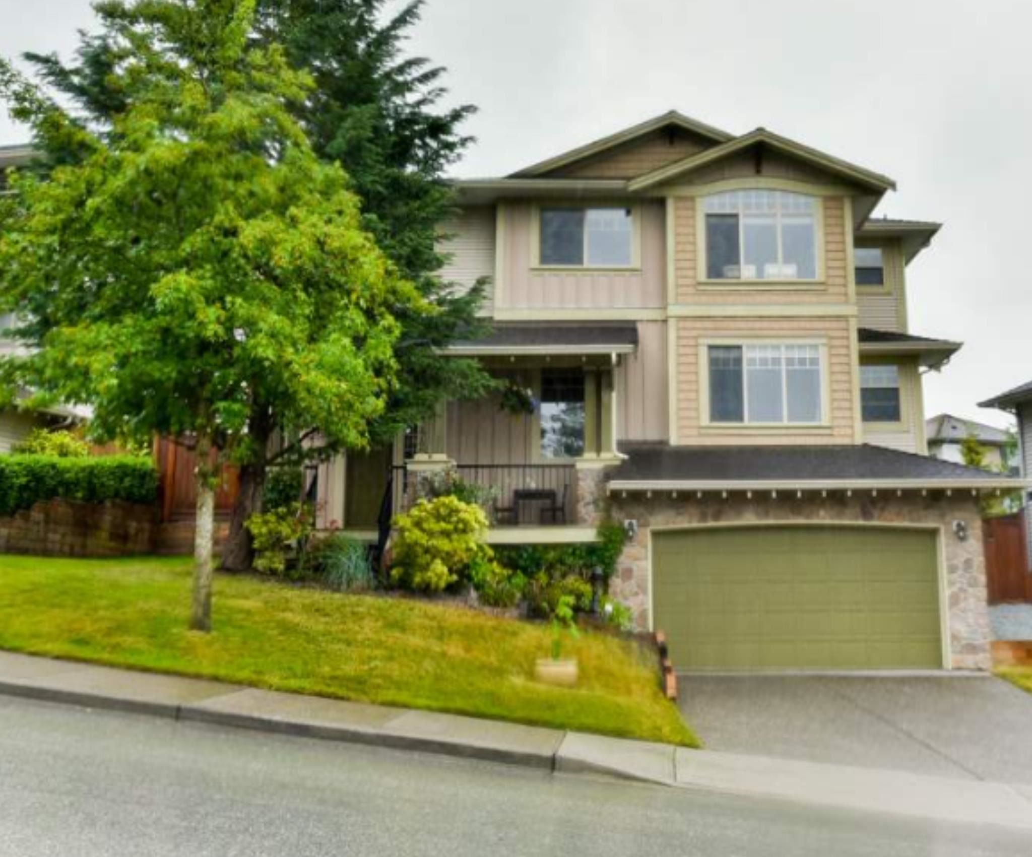 Main Photo: 24772 MCCLURE Drive in Maple Ridge: Albion House for sale : MLS®# R2835389