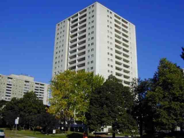 Main Photo: 8 1350 York Mills Road in Toronto: Condo for lease (C13: TORONTO)  : MLS®# C1985127