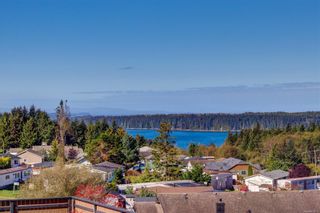 Photo 3: 2354 Chelohsin Cres in Port McNeill: NI Port McNeill House for sale (North Island)  : MLS®# 916917