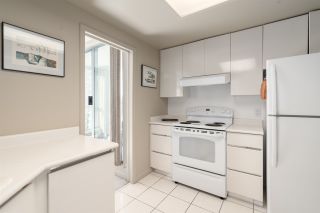 Photo 10: 903 789 JERVIS Street in Vancouver: West End VW Condo for sale in "Jervis Court" (Vancouver West)  : MLS®# R2491111