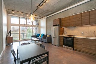 Photo 1: 307 1529 W 6TH Avenue in Vancouver: False Creek Condo for sale in "WSIX/SOUTH GRANVILLE LOFTS" (Vancouver West)  : MLS®# R2464010