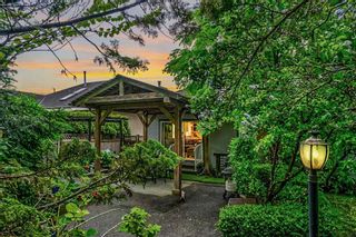 Photo 4: 23849 ZERON Avenue in Maple Ridge: Albion House for sale : MLS®# R2463763