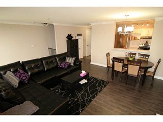 Photo 9: 29 2378 RINDALL Avenue in Port Coquitlam: Central Pt Coquitlam Condo for sale in "BRITTANY PARK" : MLS®# V1095397