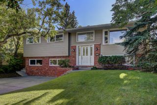 Photo 1: 3208 UPLANDS Place NW in Calgary: University Heights Detached for sale : MLS®# A1024214