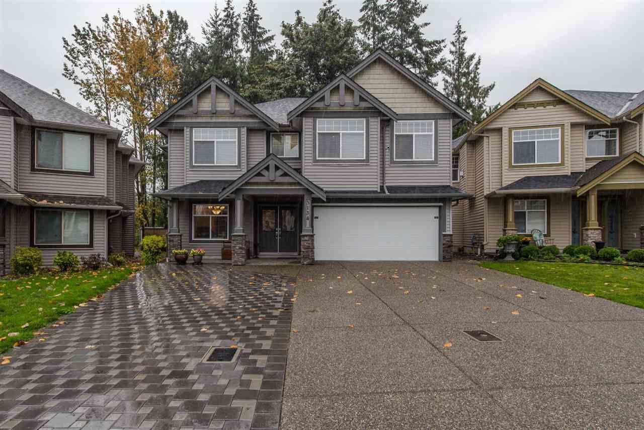 Main Photo: 3134 ENGINEER Court in Abbotsford: Aberdeen House for sale : MLS®# R2311689