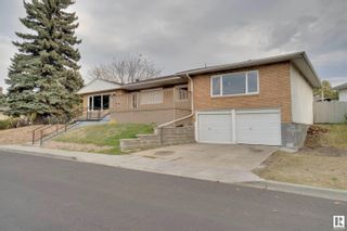 Photo 3: E4372343 | 10315 75 Street House in Terrace Heights (Edmonton)