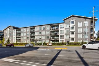 Photo 4: 202 13628 81A Avenue in Surrey: Bear Creek Green Timbers Condo for sale in "Kings Landing 2" : MLS®# R2880252