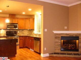 Photo 2: 309 2068 SANDALWOOD Crescent in Abbotsford: Central Abbotsford Condo for sale in "The Sterling" : MLS®# F1209052