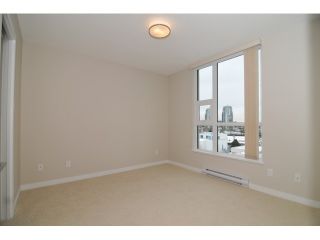 Photo 5: 803 2200 DOUGLAS Road in Burnaby: Willingdon Heights Condo for sale in "AFFINITY" (Burnaby North)  : MLS®# V926483