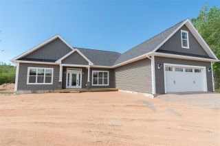 Photo 1: 24 Marilyn Court in Kingston: 404-Kings County Residential for sale (Annapolis Valley)  : MLS®# 201906252