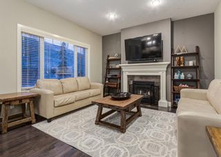 Photo 3: 604 ROYAL Court NW in Calgary: Royal Oak Detached for sale : MLS®# A1212677