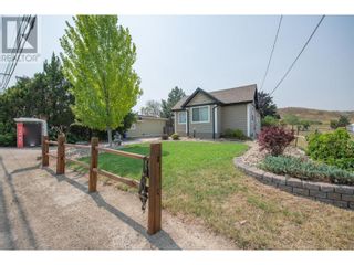 Photo 4: 6060 Pleasant Valley Road in Vernon: House for sale : MLS®# 10306047