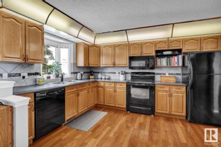 Photo 4: 8138 27 Avenue in Edmonton: Zone 29 House Half Duplex for sale : MLS®# E4330701