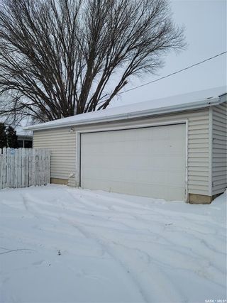 Photo 2: 1222 P Avenue South in Saskatoon: Holiday Park Residential for sale : MLS®# SK914492