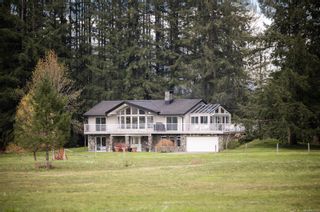 Photo 1: 7250 Howard Rd in Black Creek: CV Merville Black Creek House for sale (Comox Valley)  : MLS®# 921786