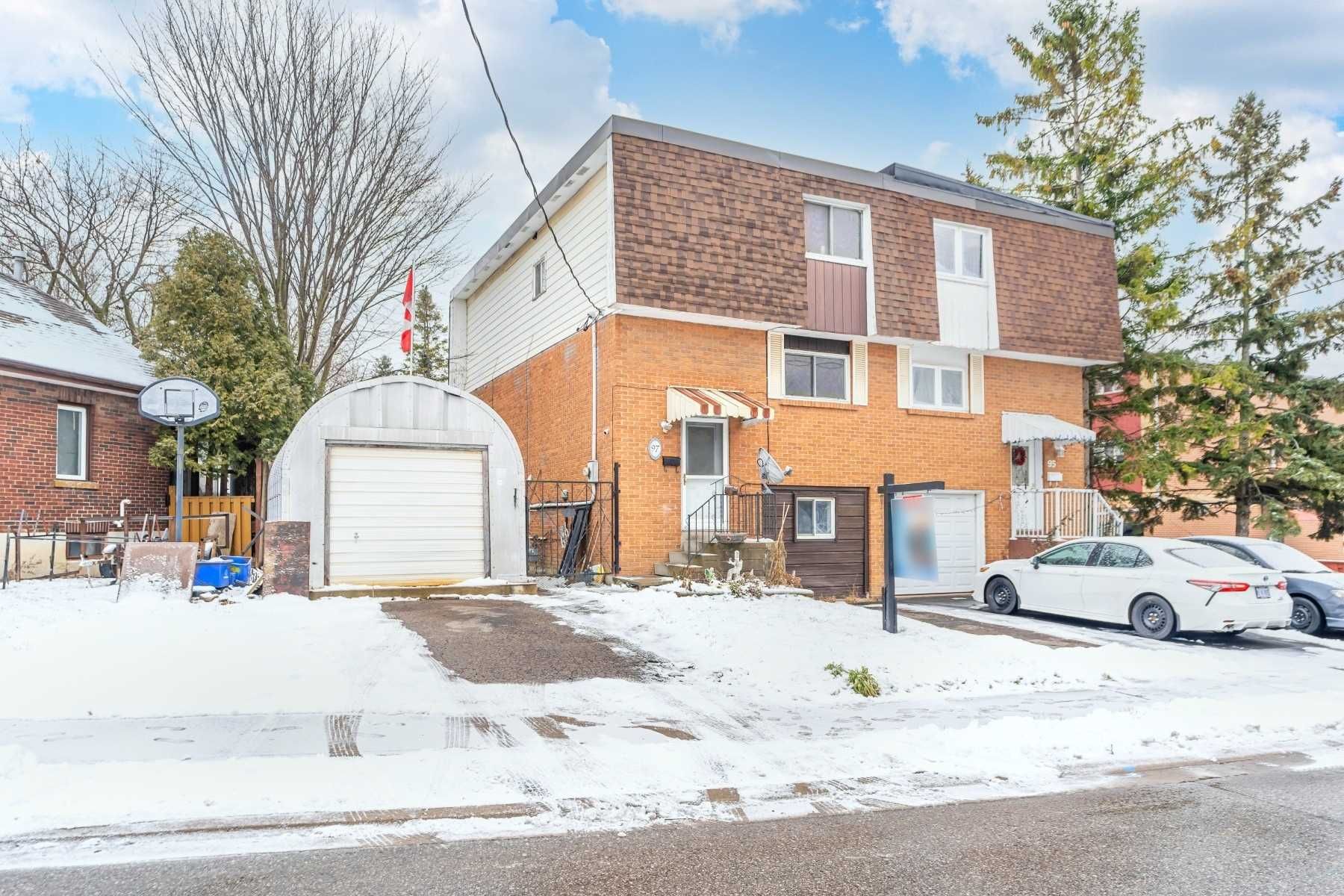 Main Photo: 97 Conant Street in Oshawa: Lakeview House (2-Storey) for sale : MLS®# E5076453