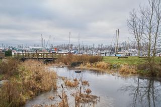 Photo 13: 216 5700 Andrews Road in Rivers Reach: Steveston South Home for sale ()  : MLS®# R2025689
