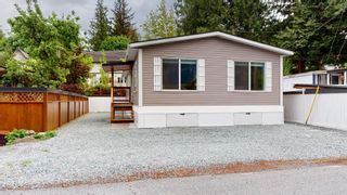 Main Photo: 9 40022 GOVERNMENT Road in Squamish: Garibaldi Estates Manufactured Home for sale in "Wagon Wheel / Angelos" : MLS®# R2884611