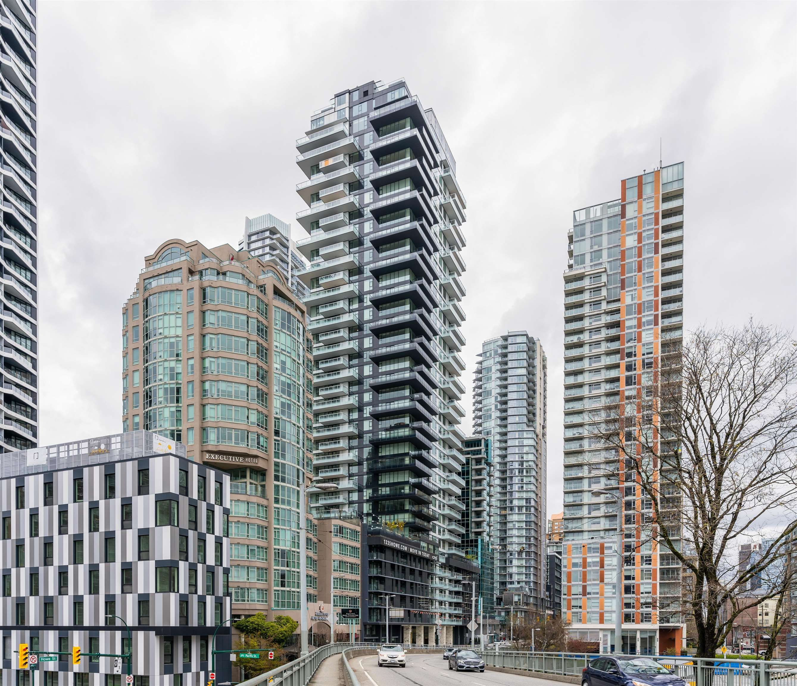 Main Photo: 1503 1335 HOWE Street in Vancouver: Downtown VW Condo for sale (Vancouver West)  : MLS®# R2849044