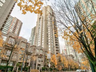 Photo 1: 1007 969 RICHARDS Street in Vancouver: Downtown VW Condo for sale in "Mondrian 2" (Vancouver West)  : MLS®# R2633132