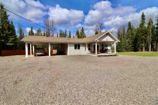 Photo 1: 1504 AVELING COALMINE Road in Smithers: Smithers - Rural House for sale (Smithers And Area (Zone 54))  : MLS®# R2452977