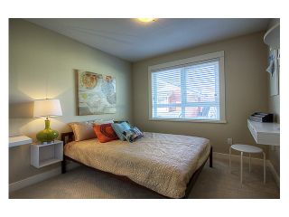 Photo 7: 11 1130 EWEN Avenue in New Westminster: Queensborough Townhouse for sale in "GLADSTONE PARK" : MLS®# V942287