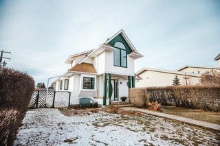 Photo 2: : Lacombe Detached for sale : MLS®# A1163626