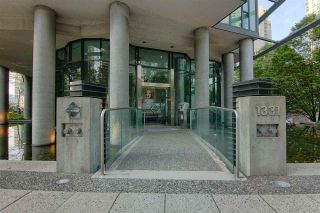 Photo 1: 1906 1331 W GEORGIA Street in Vancouver: Coal Harbour Condo for sale (Vancouver West)  : MLS®# R2375186