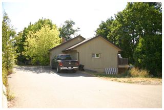 Photo 1: 881 Northeast 21 Street in Salmon Arm: House for sale (NE Salmon Arm)  : MLS®# 10142001