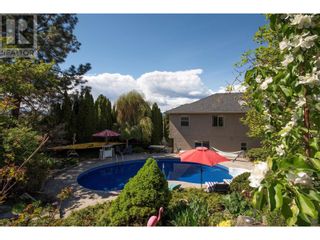 Photo 3: 291 Sandpiper Court in Kelowna: House for sale : MLS®# 10313494