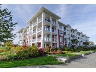 Photo 1: 319 4500 WESTWATER Drive in Richmond: Steveston South Condo for sale in "COPPER SKY WEST" : MLS®# R2006527
