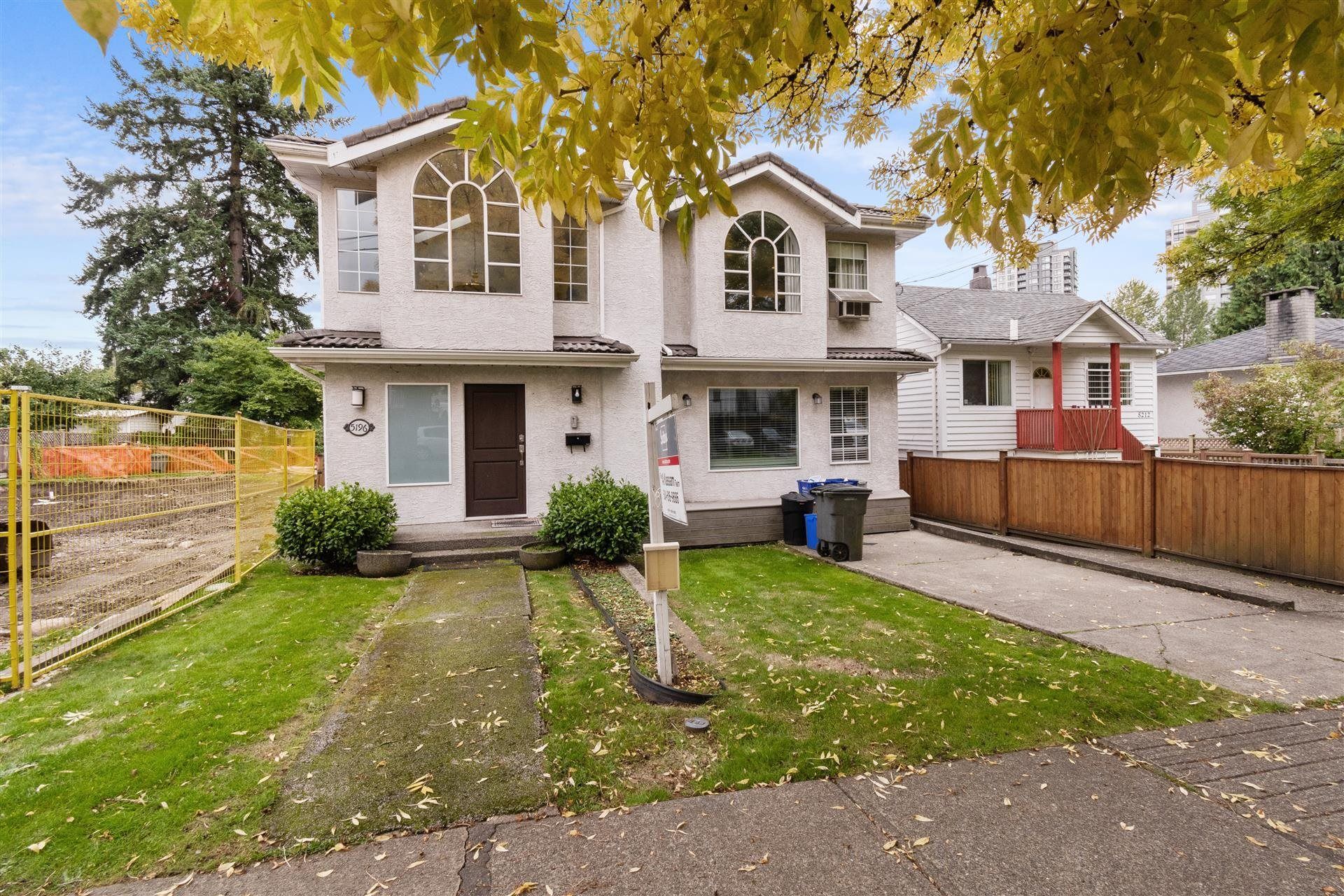 Photo 1: Photos: 5196 ABERDEEN Street in Vancouver: Collingwood VE House for sale (Vancouver East)  : MLS®# R2623398