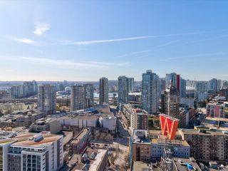 Photo 17: 2604 108 W CORDOVA Street in Vancouver: Downtown VW Condo for sale in "Woodwards" (Vancouver West)  : MLS®# R2861385