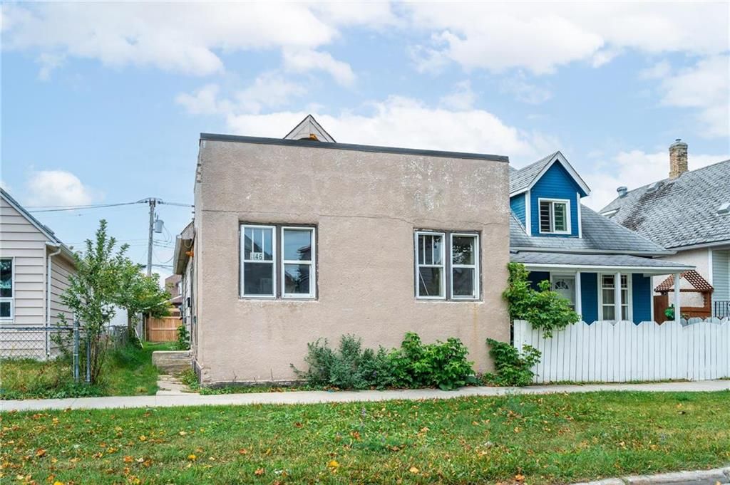 Main Photo: 846 Pritchard Avenue in Winnipeg: North End Residential for sale (4B)  : MLS®# 202324860