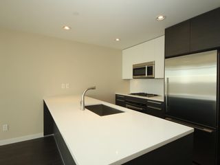 Photo 6: 4308 4485 SKYLINE Drive in Burnaby: Brentwood Park Condo for sale in "SOLO" (Burnaby North)  : MLS®# R2376280