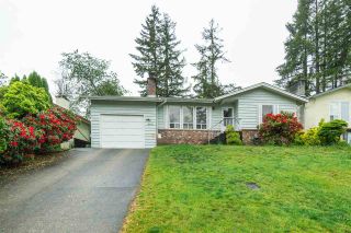 Photo 1: 3067 MOUAT Drive in Abbotsford: Abbotsford West House for sale : MLS®# R2538611