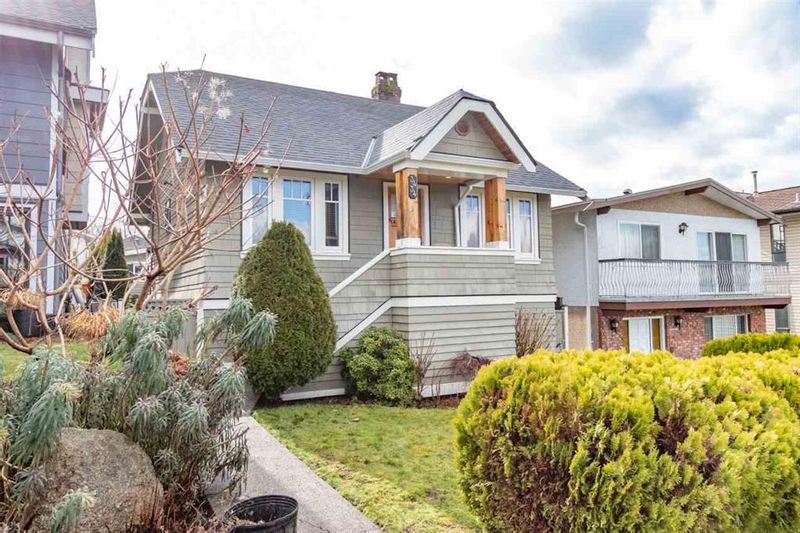 FEATURED LISTING: 3434 Dundas Street Vancouver
