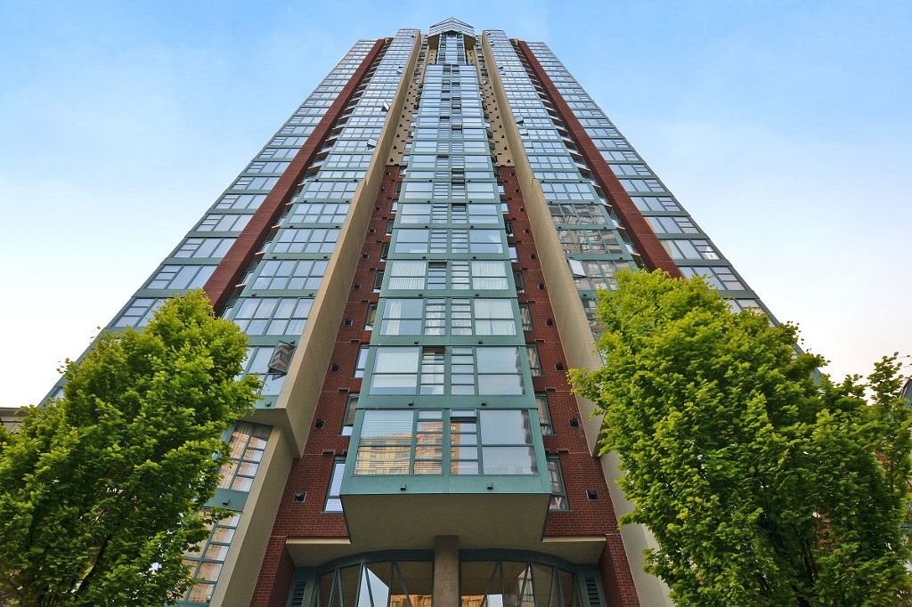 Main Photo: 2709 939 HOMER Street in Vancouver: Yaletown Condo for sale in "THE PINNACLE" (Vancouver West)  : MLS®# V1122693